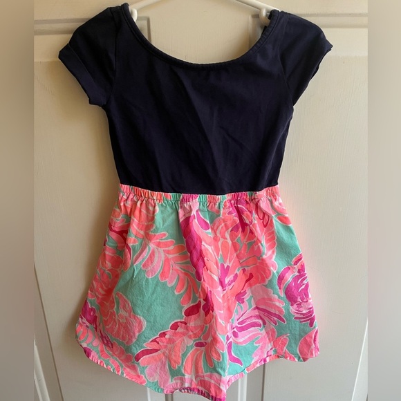 Lilly Pulitzer Girls Lacey Dress in Poolside Blue Love Birds Pattern Size XS‎ - Picture 2 of 7